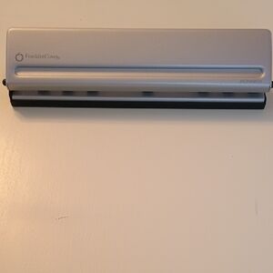 FranklinCovey Monarch Silver and Black Hole Punch-Heavy Duty